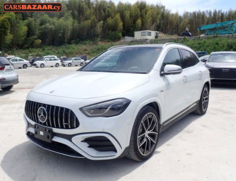 Mercedes-Benz GLA35 AMG Line